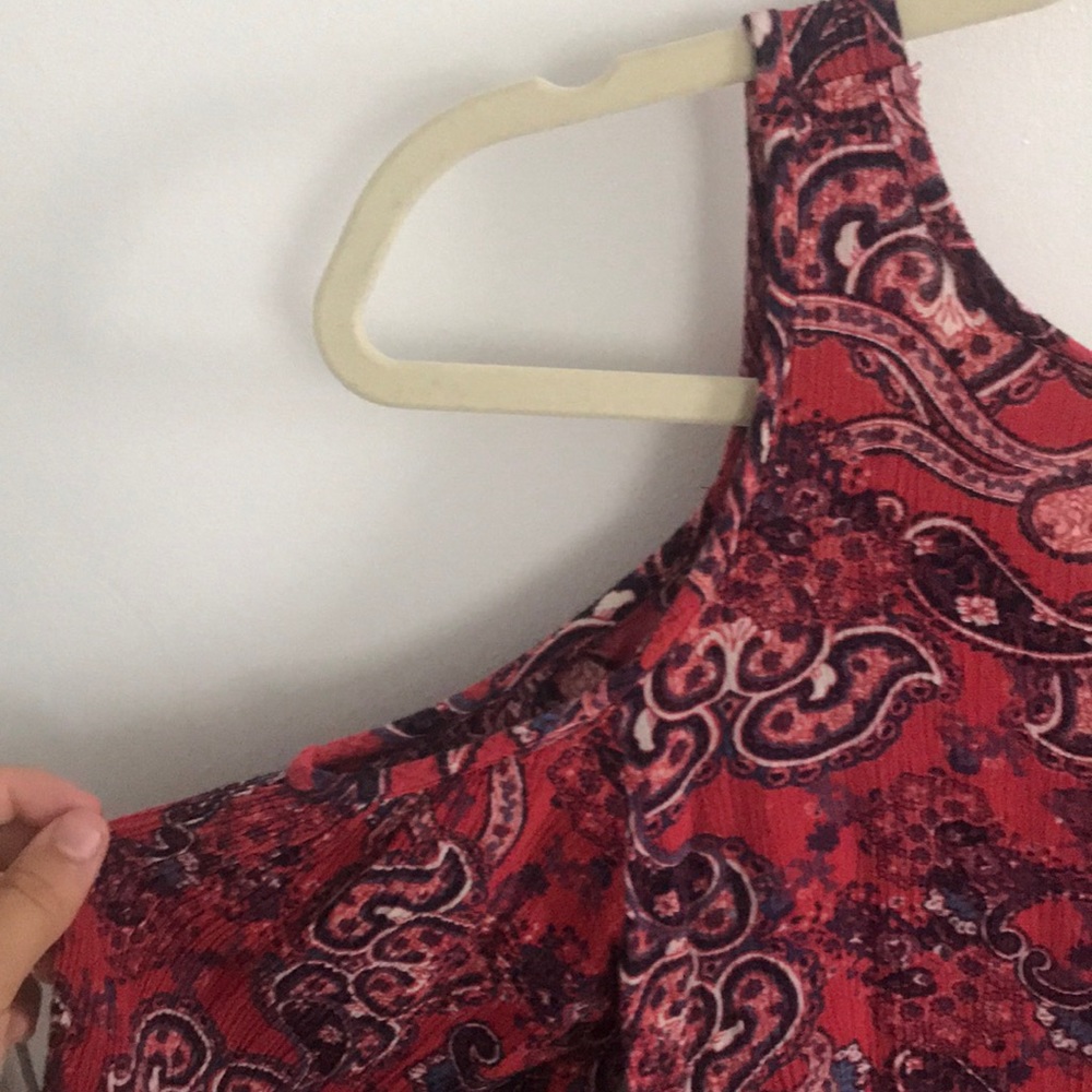 blouse - Picture 2 of 3
